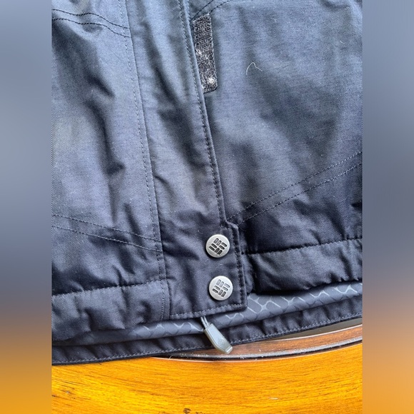 🌲COLUMBIA🌲- Black Omni-Heat Rain Shell Womens Large Used - Picture 8 of 13